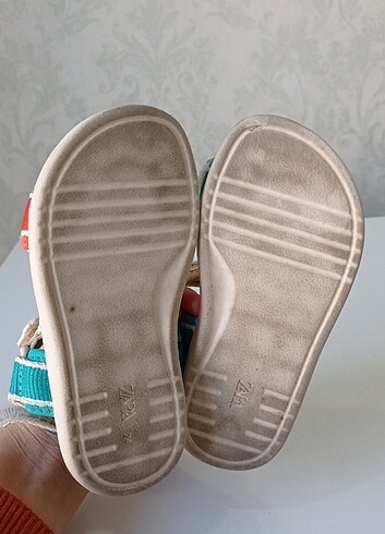 24 Beden çeşitli Renk Zara sandalet