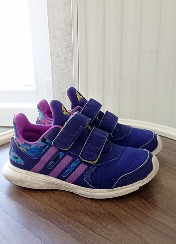 Adidas ayakkabi