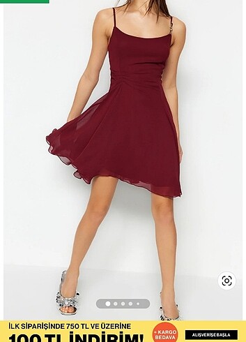 Bordo elbise