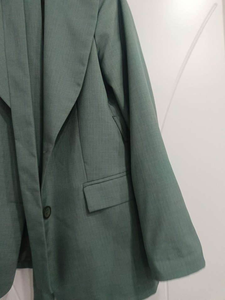 Kemerli Yeşil Kadın Blazer Ceket - Görsel 3