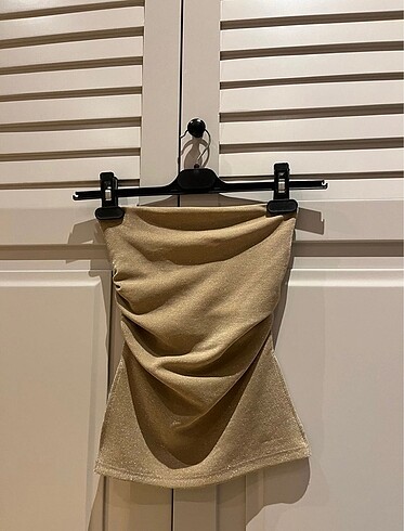 Bershka Straplez Simli Üst