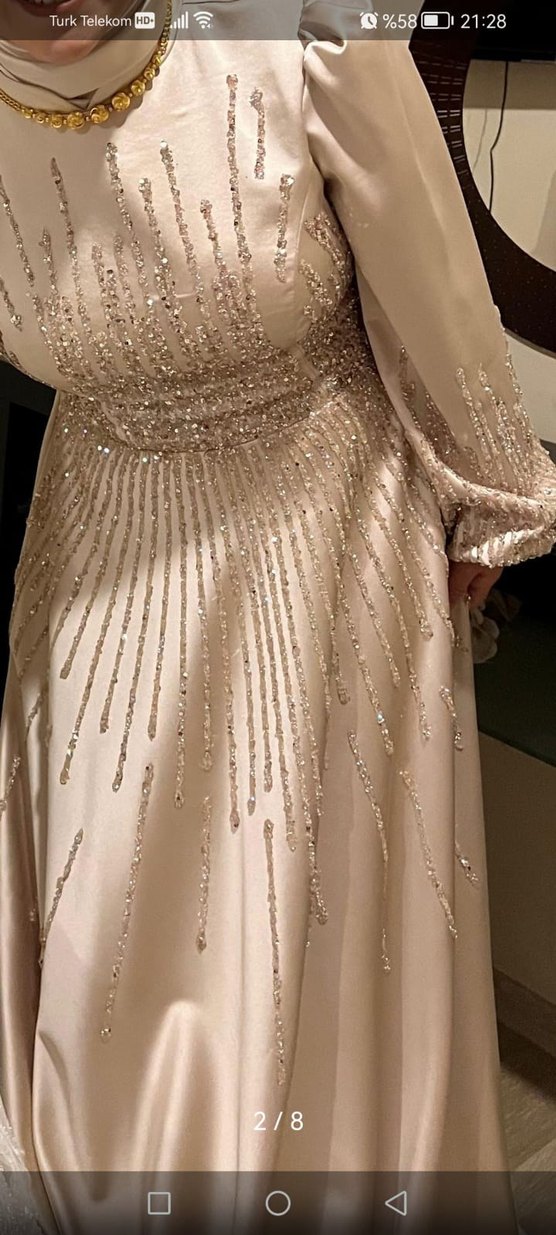 Bej Uzun Kollu Yüksek Yakalı Abiye Elbise - Görsel 4