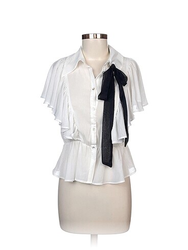 Zara Bluz %70 İndirimli.
