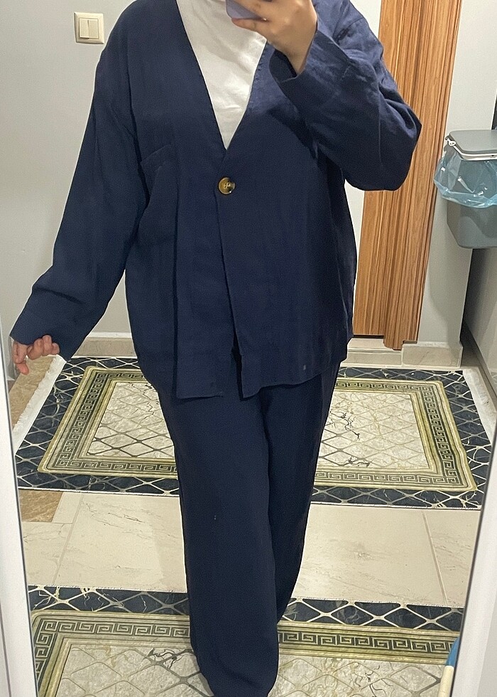 Düğme detaylı ikili takım - Görsel 4