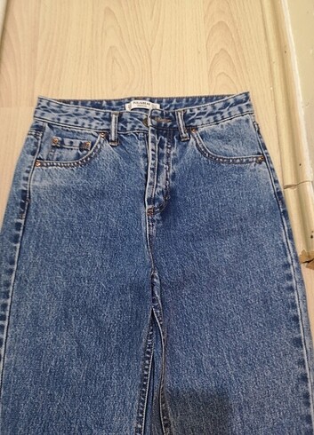 32 Beden Pull and bear pantolon 32 beden