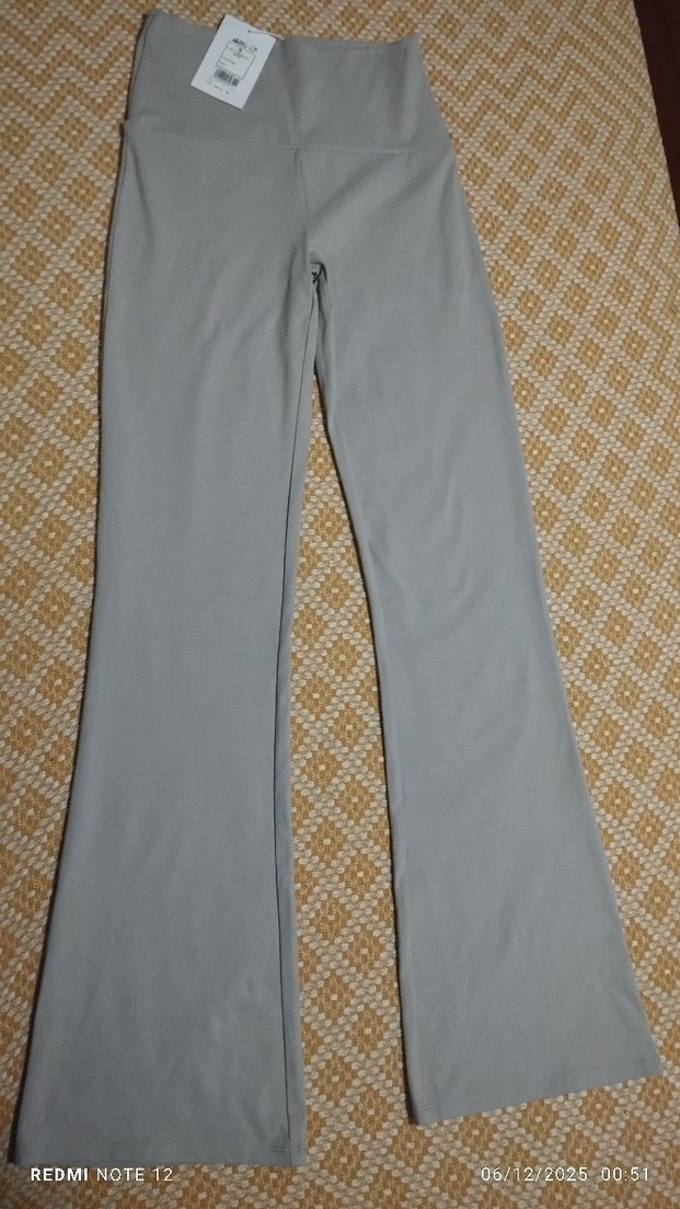 Bej Kadın Midi Bol Paça Spor Pantolon - Görsel 3