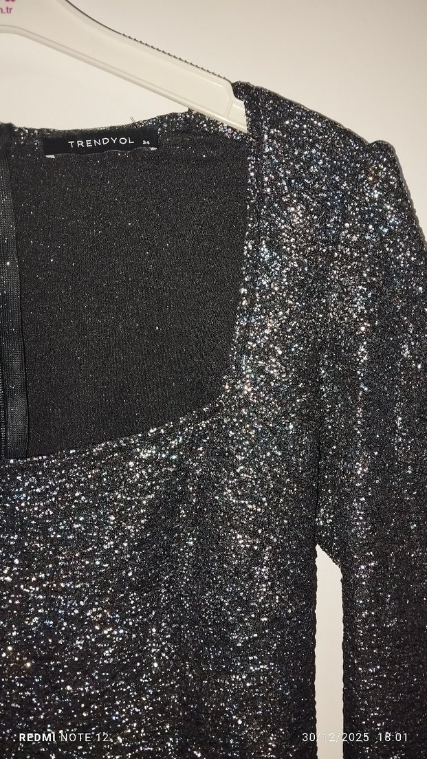 Parlak Siyah Mini Abiye Elbise - Görsel 2