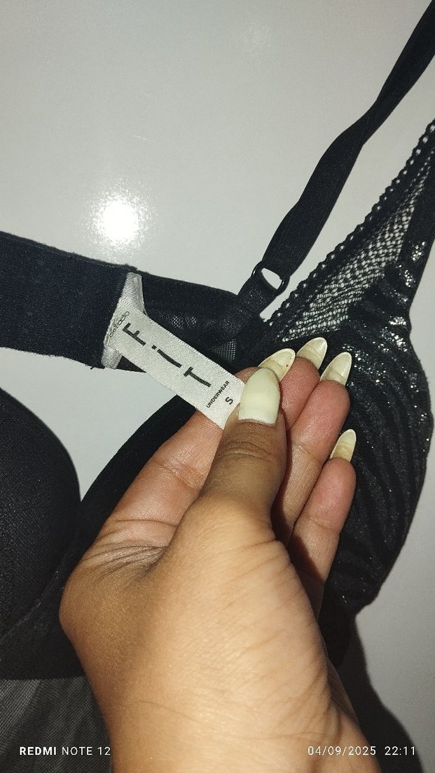 Siyah Dantel Detaylı Yılan Desenli Straplez Büstiyer - Görsel 3