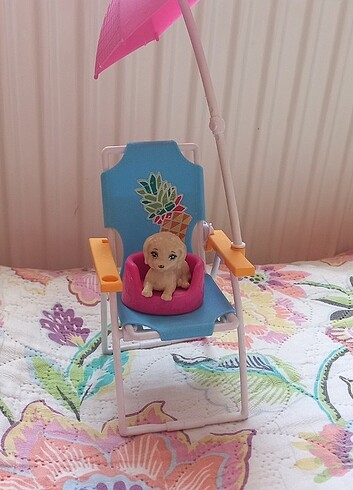 Barbie Barbie sandalye seti