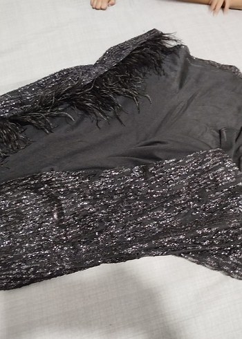 Siyah Yılan Desenli Tüy Detaylı Uzun Abiye - Görsel 7