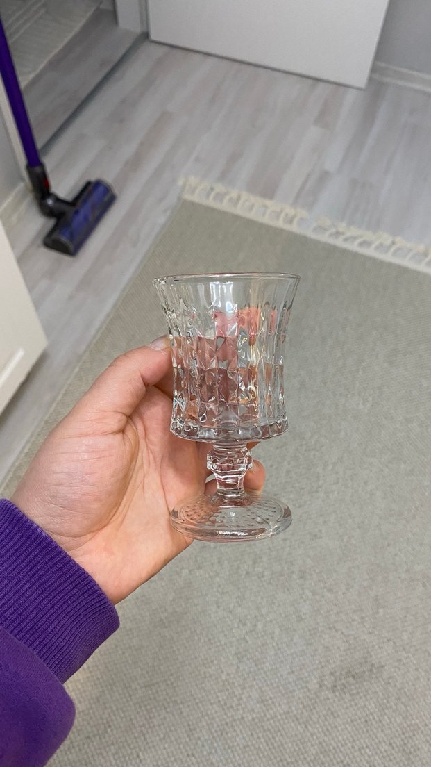 Şeffaf Ayaklı Bardak Seti - Görsel 4