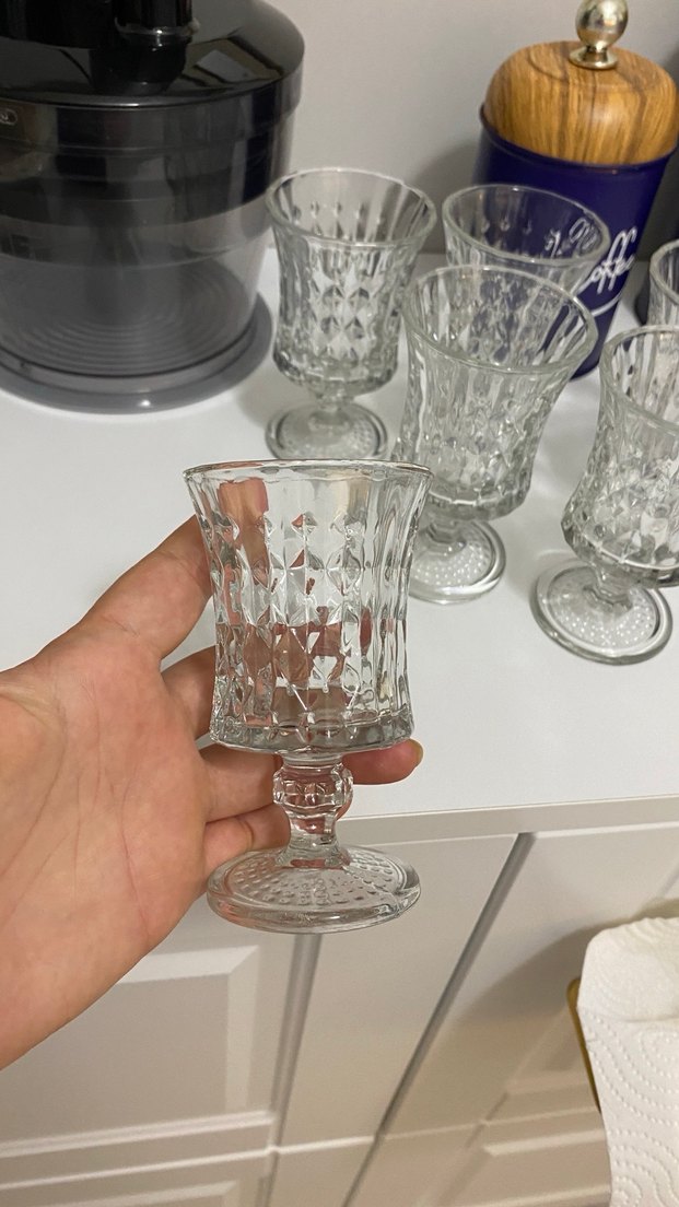 Şeffaf Ayaklı Bardak Seti - Görsel 2