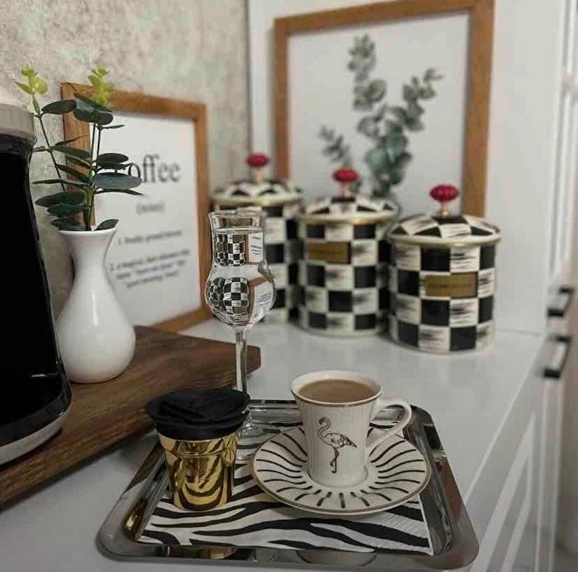 6 adet Kare Metal Tepsi Seti - Görsel 4