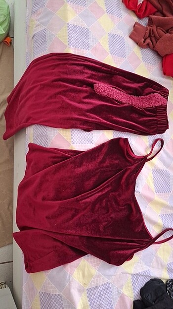 Kadife askılı pijama takımıüst giyilmesi yeni
