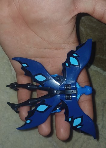 Ben 10 Büyük korku ve Ates Topu