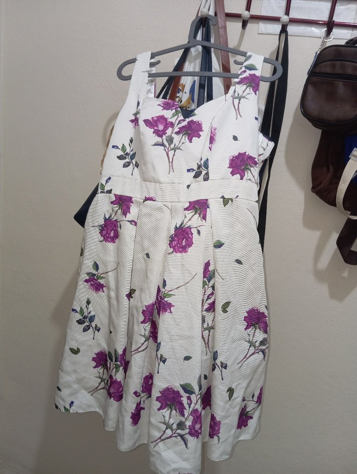 Mor Çiçekli elbise - Görsel 2