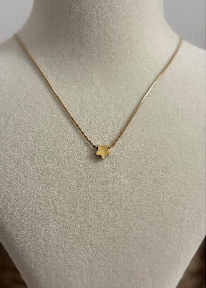 Altın Yıldız Kolye - Görsel 2