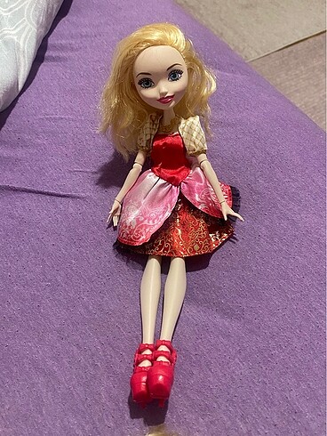 Ever after high bebek