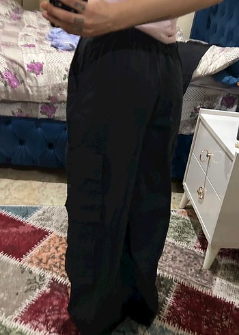 Stradivarius paraşüt pantolon - Görsel 6