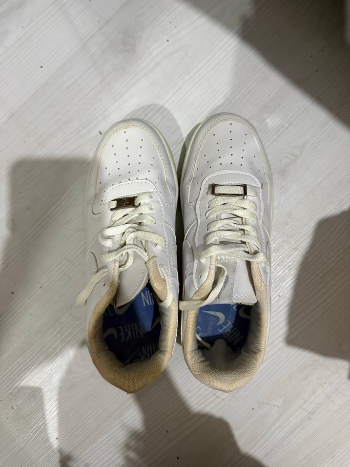 Kadın Nike ayakkabı - Görsel 4