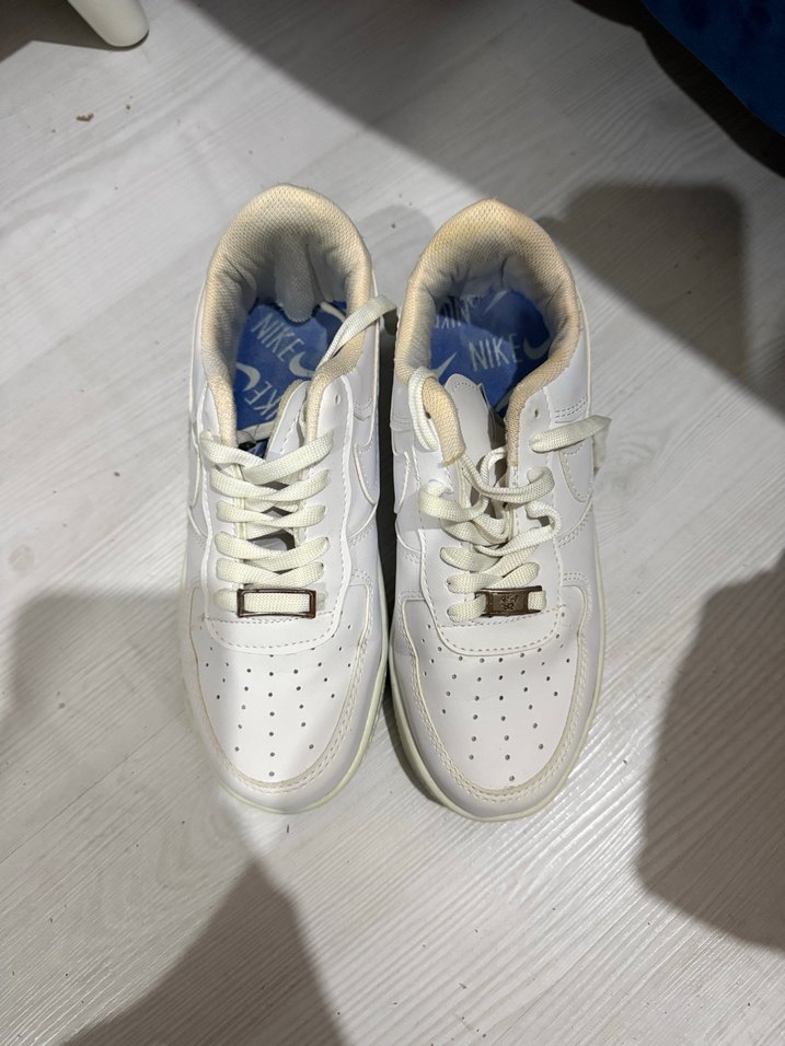 Kadın Nike ayakkabı - Görsel 2