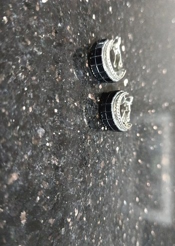 Siyah Parlak Rock Punk Erkek Küpeleri - Görsel 4