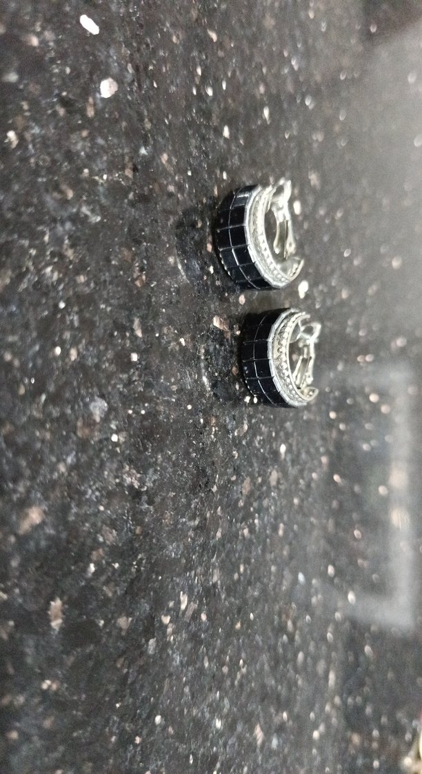 Siyah Parlak Rock Punk Erkek Küpeleri - Görsel 4