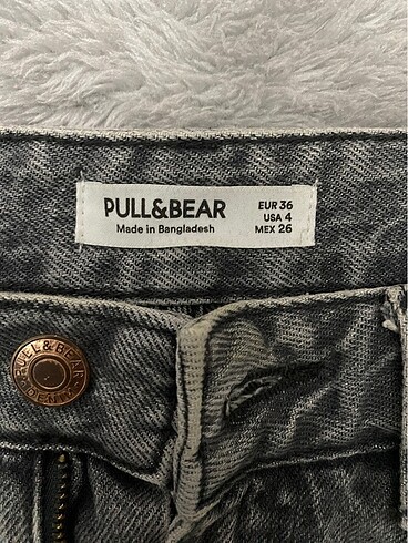 36 Beden pull and bear mom jean