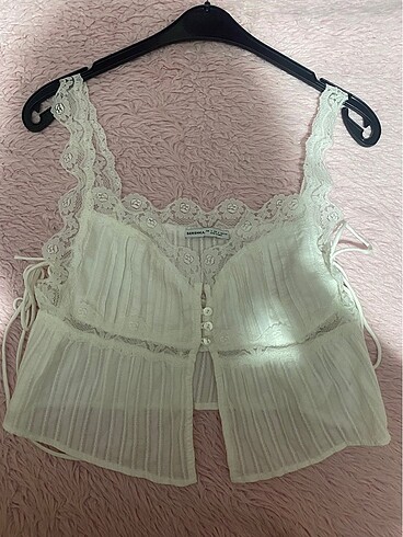 bershka dantelli top