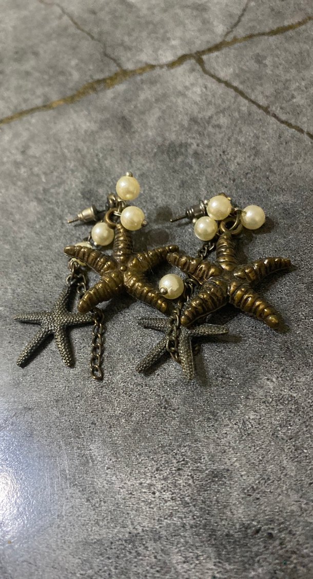 Boncuklu Beyaz Deniz Yıldızı Küpeler - Görsel 2