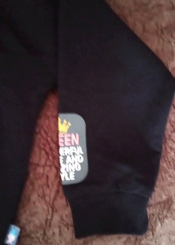 Siyah kiz  Çocuk Düğmeli Sweatshirt - Görsel 2