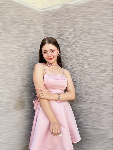 s Beden pembe Renk Shine pembe fiyonklu mini elbise