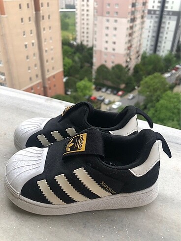 Adidas bebek ayakkabısı