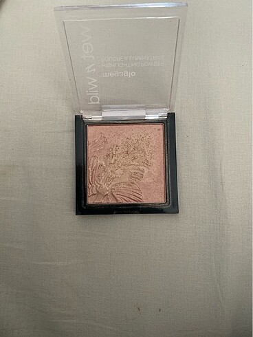 Wet n wild wet n wild highlighter