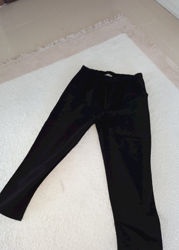 Siyah Desenli  V Yaka Uzun Kollu Tişört - Görsel 4