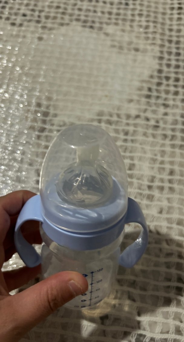 Mavi Bebek Biberonu Tutacaklı - Görsel 3