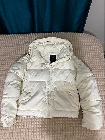 Pull bear oversıze beyaz mont