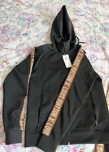 Erkek Siyah Louis Vuitton Baskılı Eşofman Takımı - Görsel 2