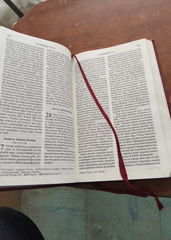 Kutsal Kitap - Yeni Çeviri - Görsel 7