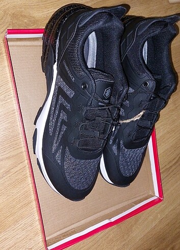 Sıfır 42 Numara Spor Ayakkabı - Görsel 2