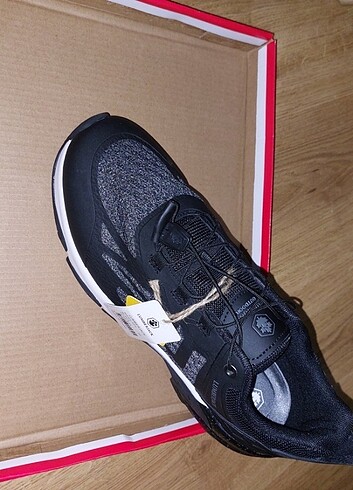Sıfır 42 Numara Spor Ayakkabı - Görsel 3