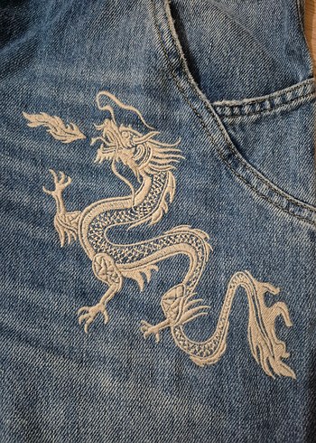 BDG Ejderha Nakışlı Y2K Pantolon - Görsel 4