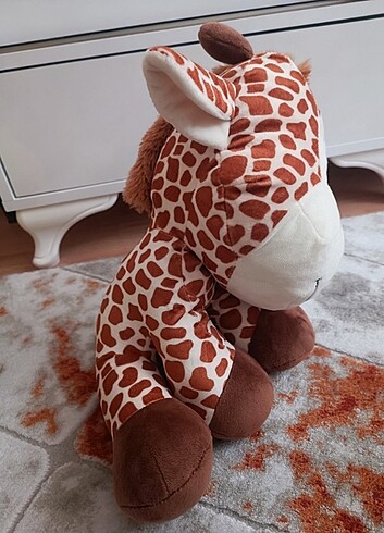 Peluş zürafa