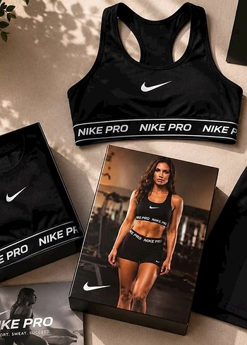 Nike Pro Siyah Mini Sporcu Sutyeni