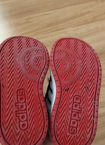 25 Beden siyah Renk Adidas ayakkabı 