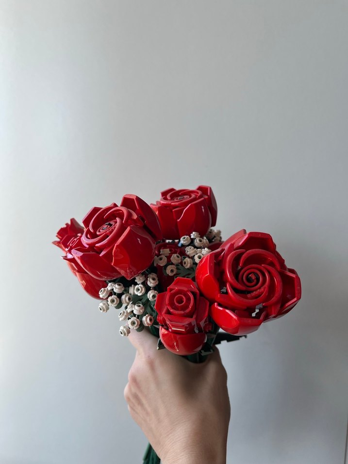 Orjinal lego kırmızı gül buketi - Görsel 2