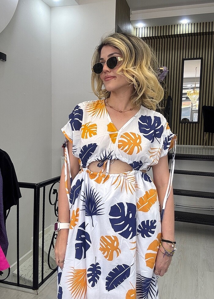 Keten desenli büzgülü elbise - Görsel 4