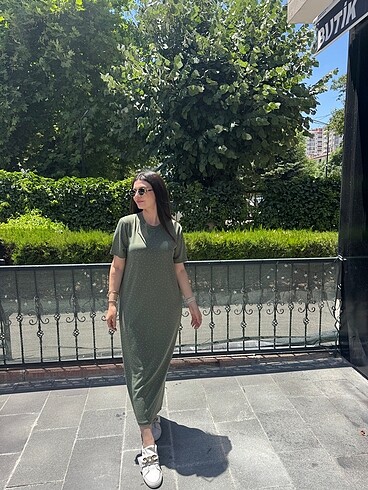 m Beden Haki taşlı elbise