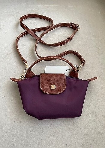 Longchamp Mor Askılı çanta