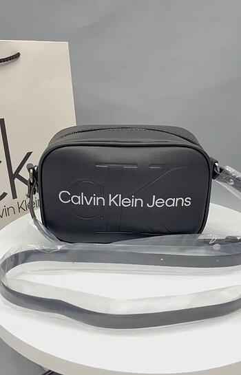 Calvin Klein Bayan Çanta